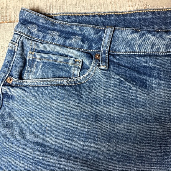 Old Navy O.G. Straight Shorts Cut Off Size 26 High Rise Secret Smooth Pockets - Picture 6 of 16